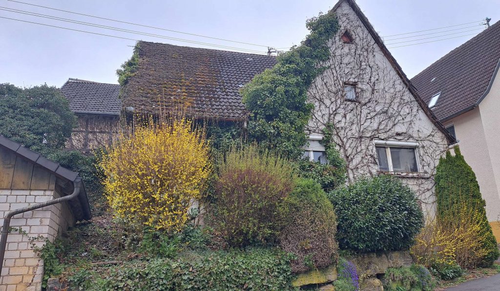 Super günstiger Einstieg in Horb-Bittelbronn – Haus mit Scheune